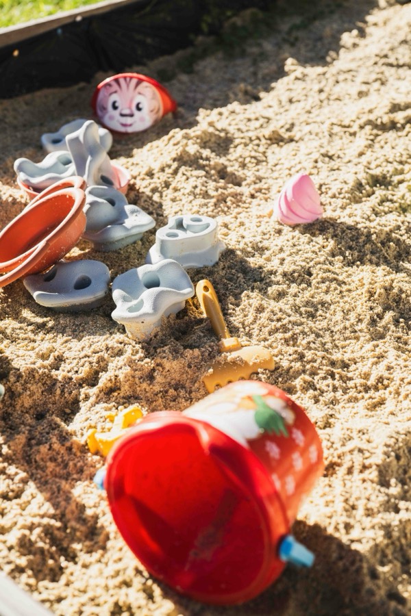 Sandkiste am Kinderspielplatz